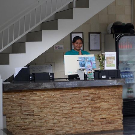 Hanaka Riverside Ubud Extérieur photo