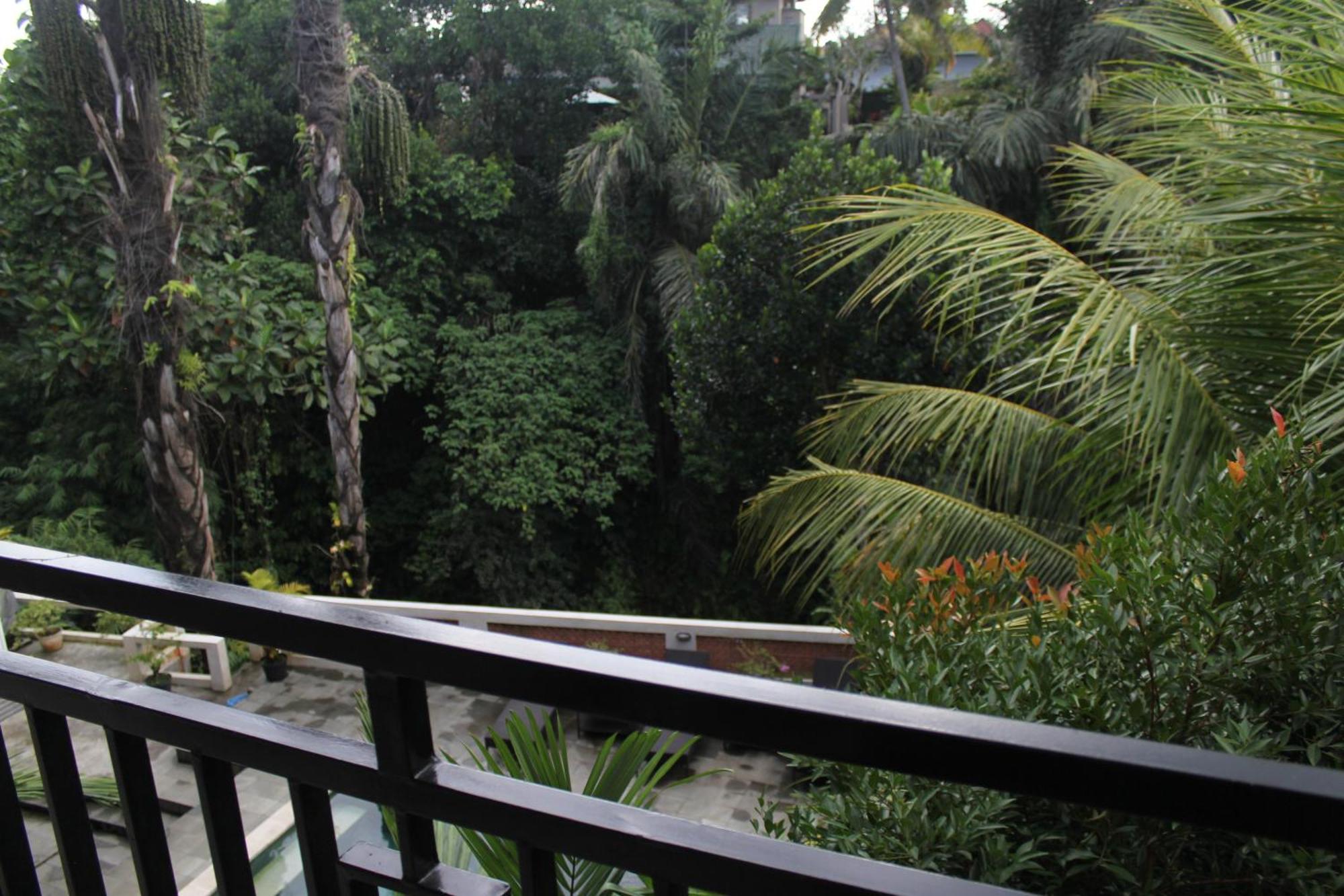 Hanaka Riverside Ubud Extérieur photo