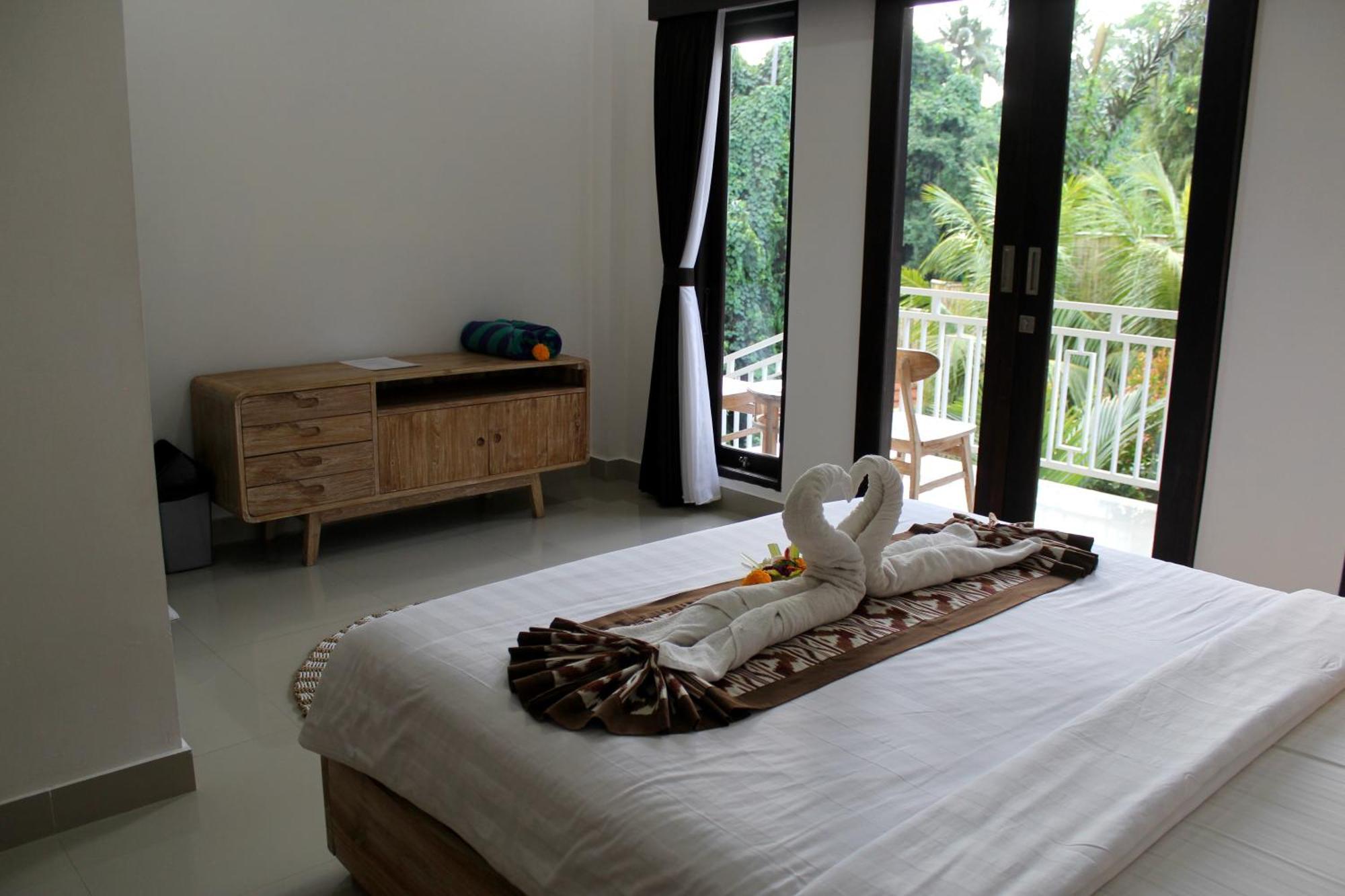 Hanaka Riverside Ubud Extérieur photo