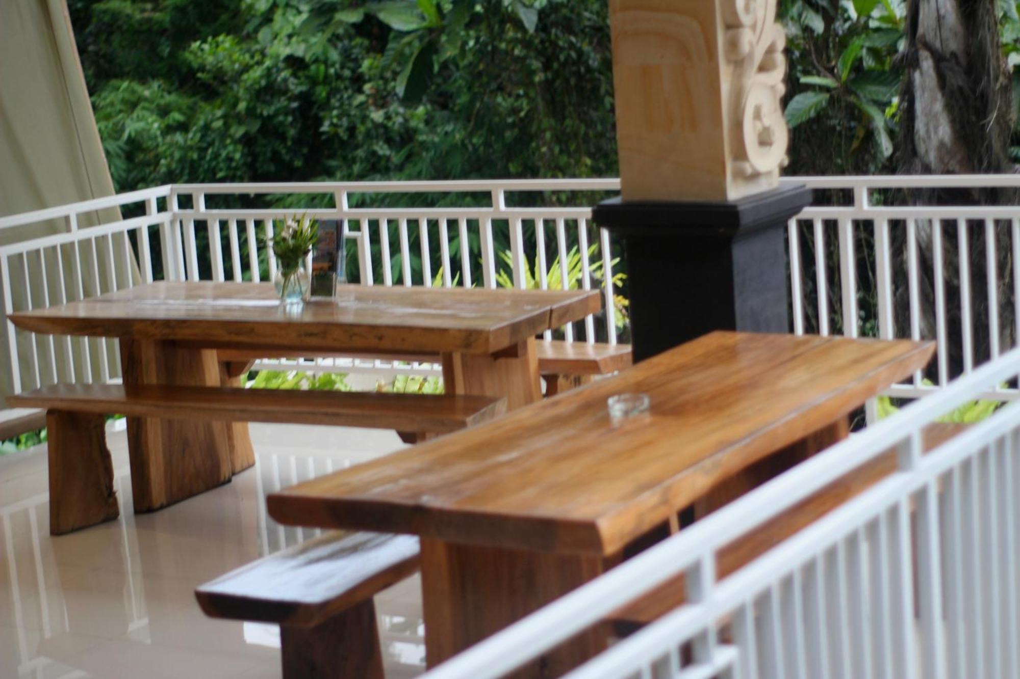 Hanaka Riverside Ubud Extérieur photo