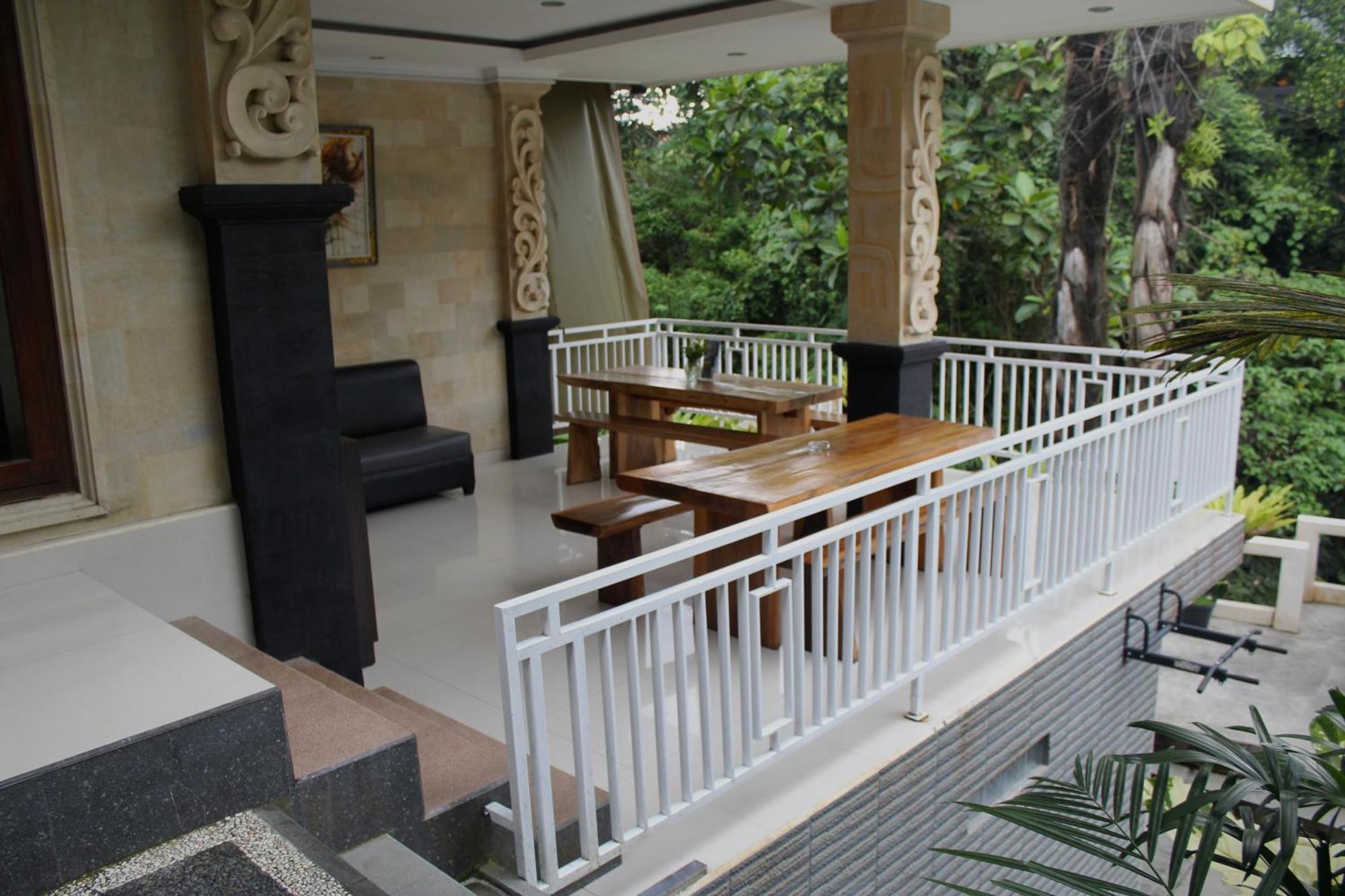 Hanaka Riverside Ubud Extérieur photo