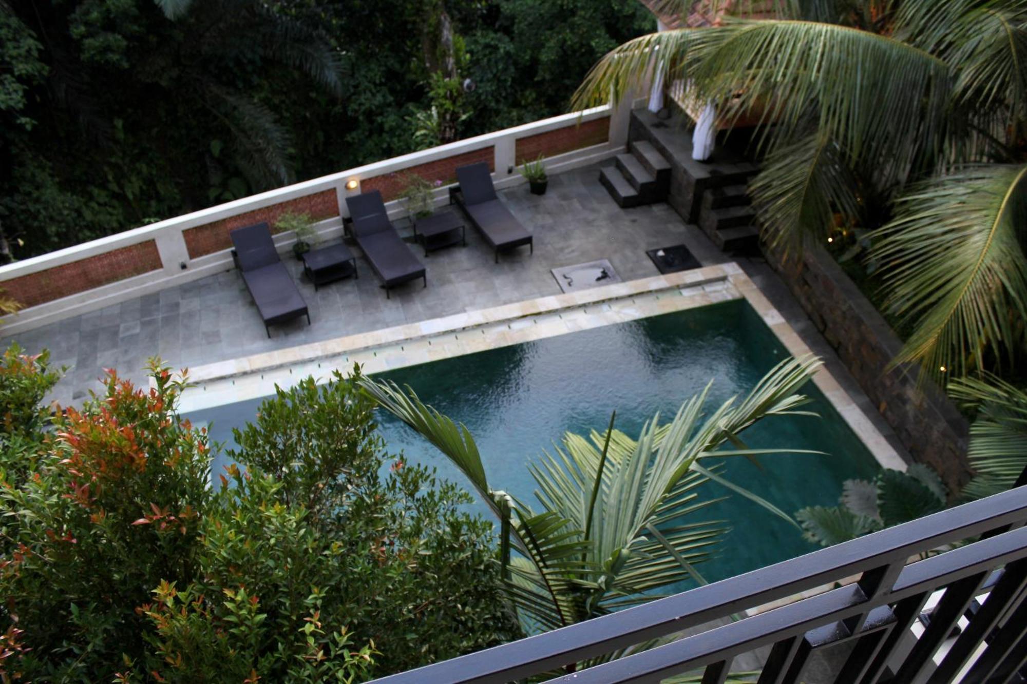 Hanaka Riverside Ubud Extérieur photo